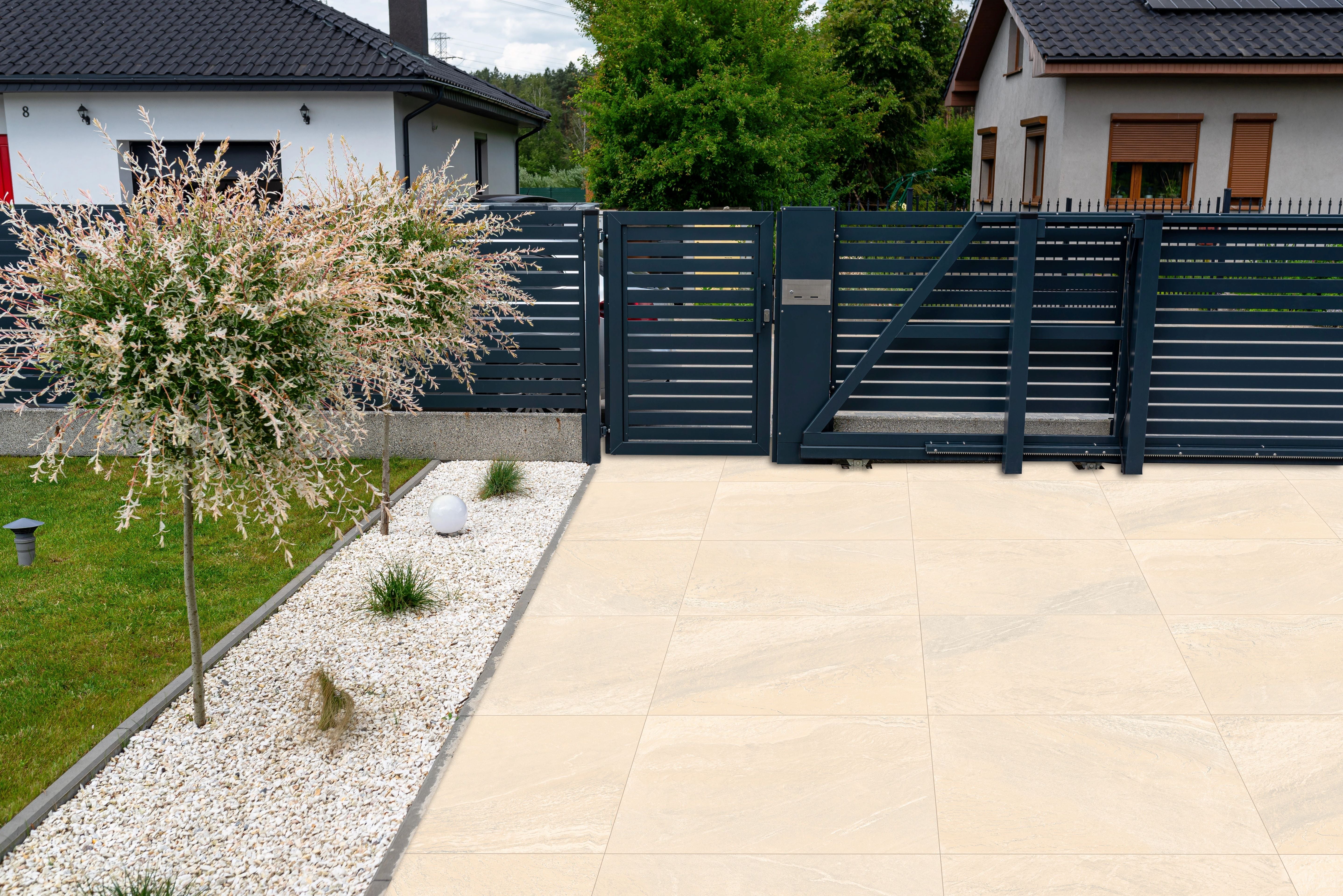 Outdoor/Garden/Driveway/Patio Tiles