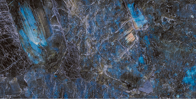 Grand Azure Glass Feature Tile 60x120 cm